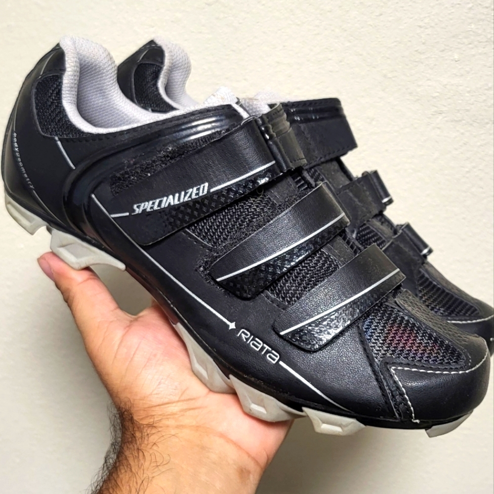 Specialized Men's Black Cycling Shoes